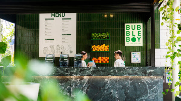 bubbleboy juice bar branding